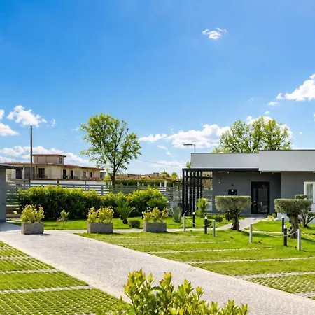 Brahma Luxury Bed & Breakfast